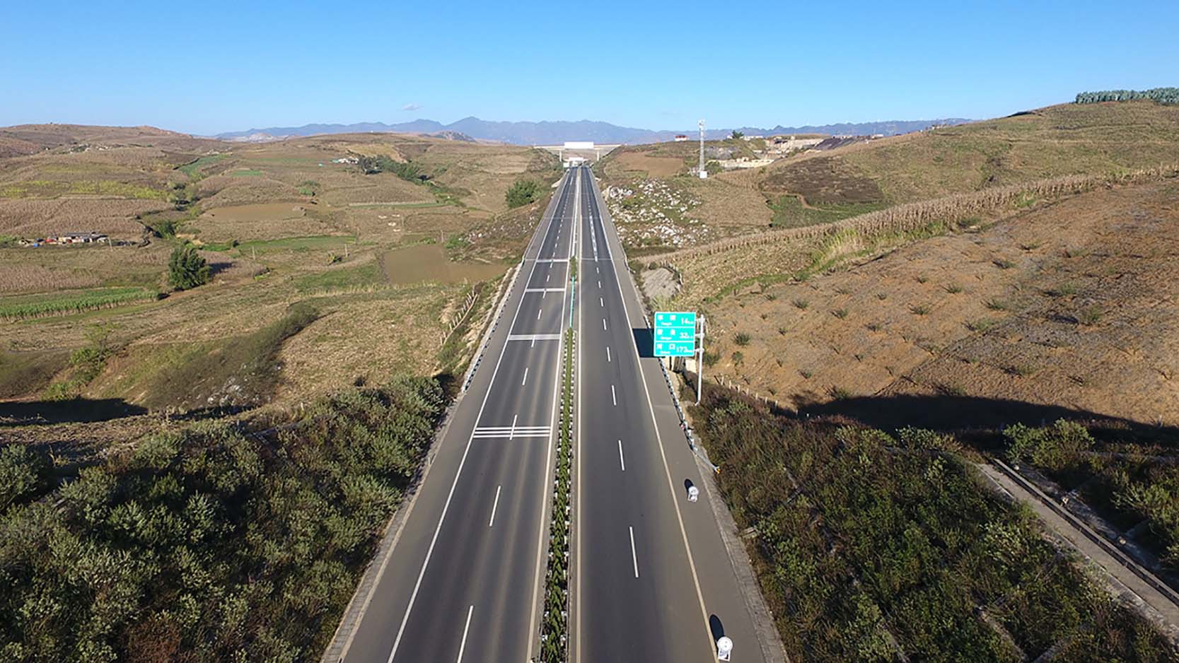 蒙自绕城高速公路(羊鸡段)云南阳光道桥股份有限公司官网